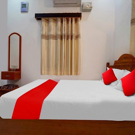 Flagship Sri Kamatchi Hotel & Rooms Мадурай Экстерьер фото
