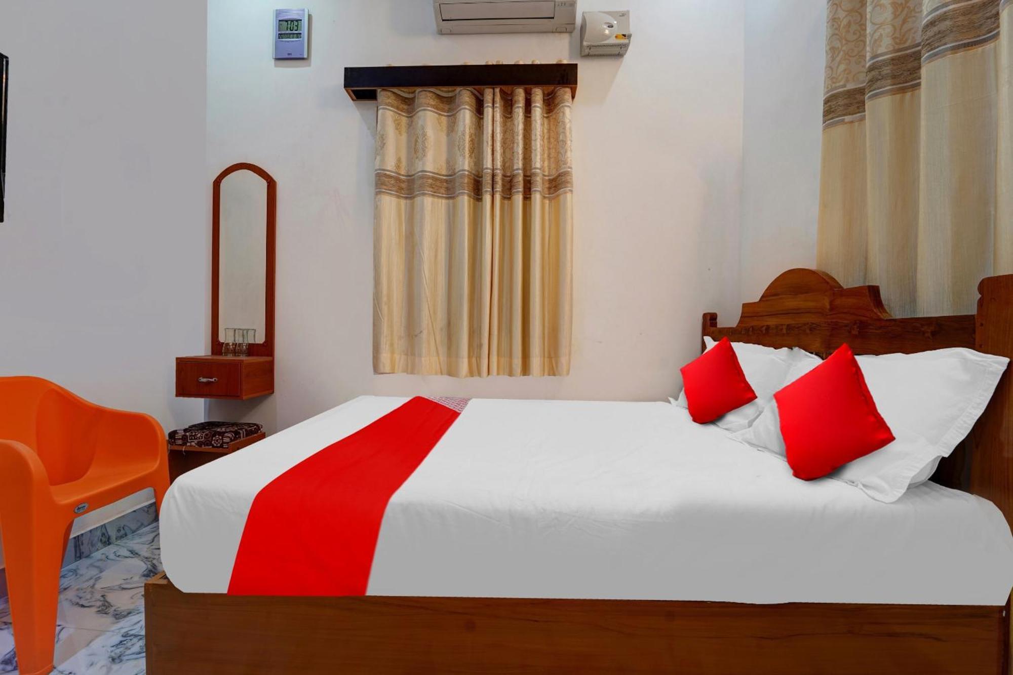 Flagship Sri Kamatchi Hotel & Rooms Мадурай Экстерьер фото